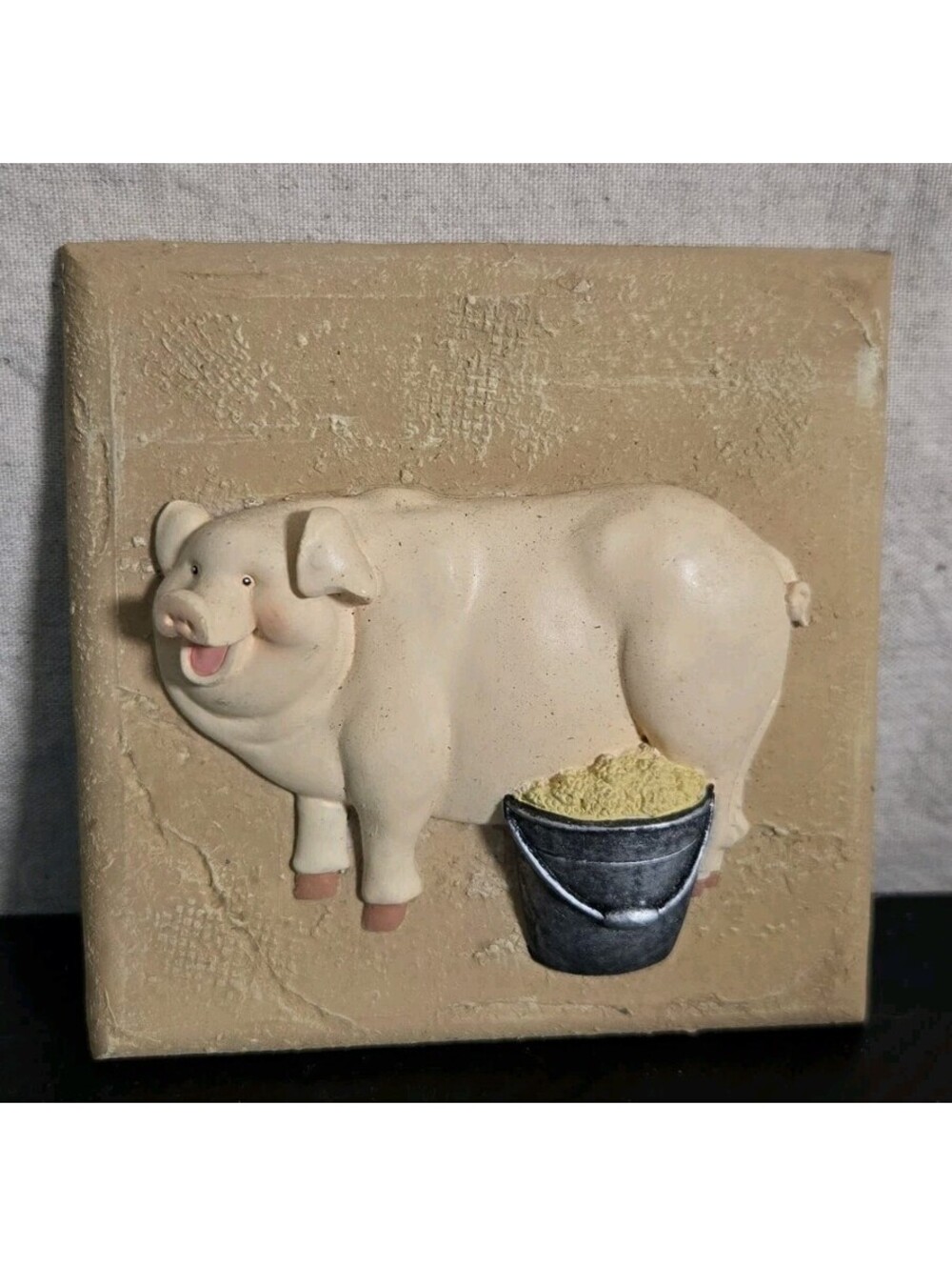 Vintage Heavy Pig Tile